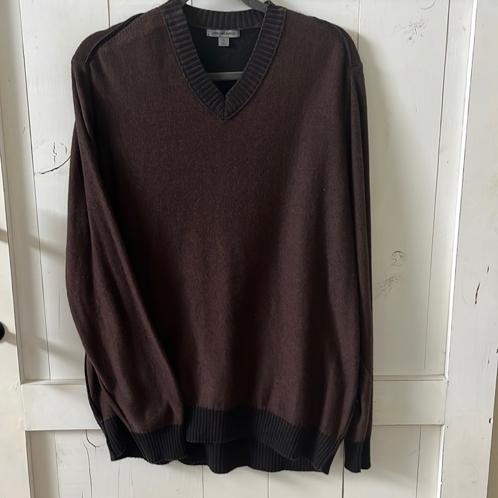 Mens v-neck sweater